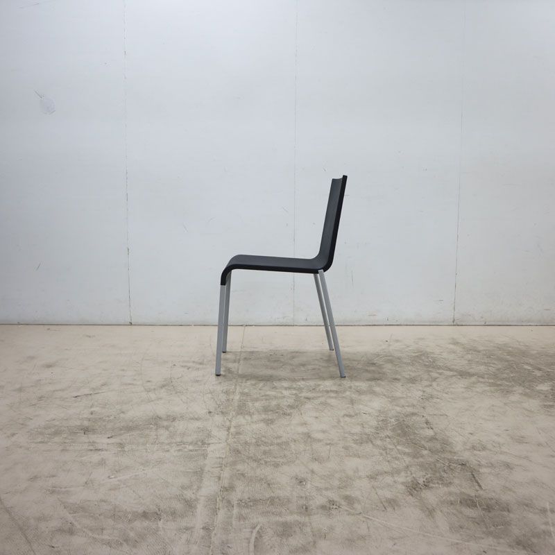Vitra ヴィトラ .03 ゼロスリー ダイニングチェア/アームレスチェア