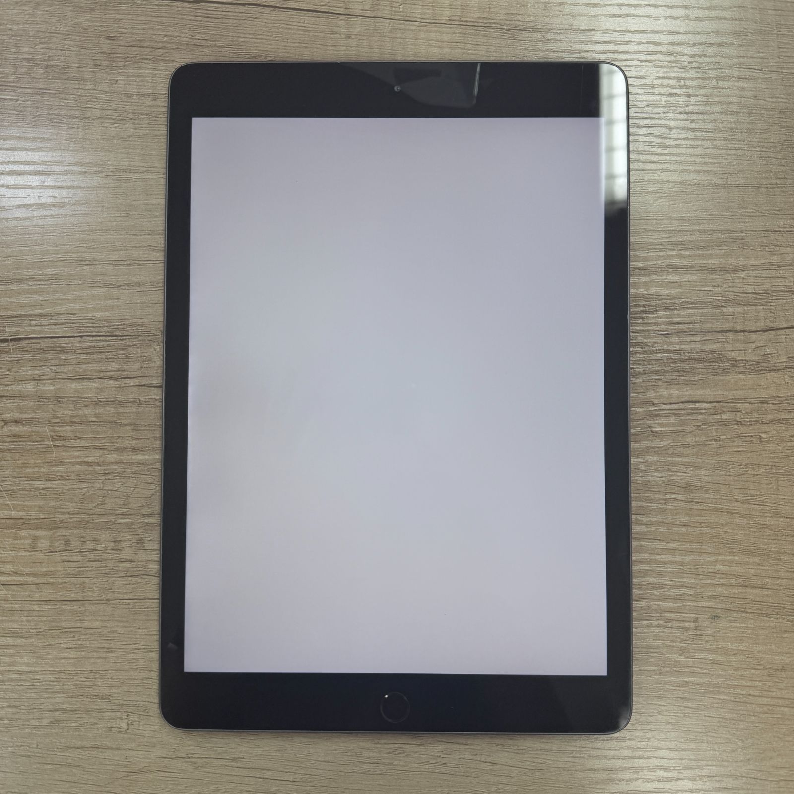 訳あり】iPad 8世代 128GB ジャンク - メルカリ