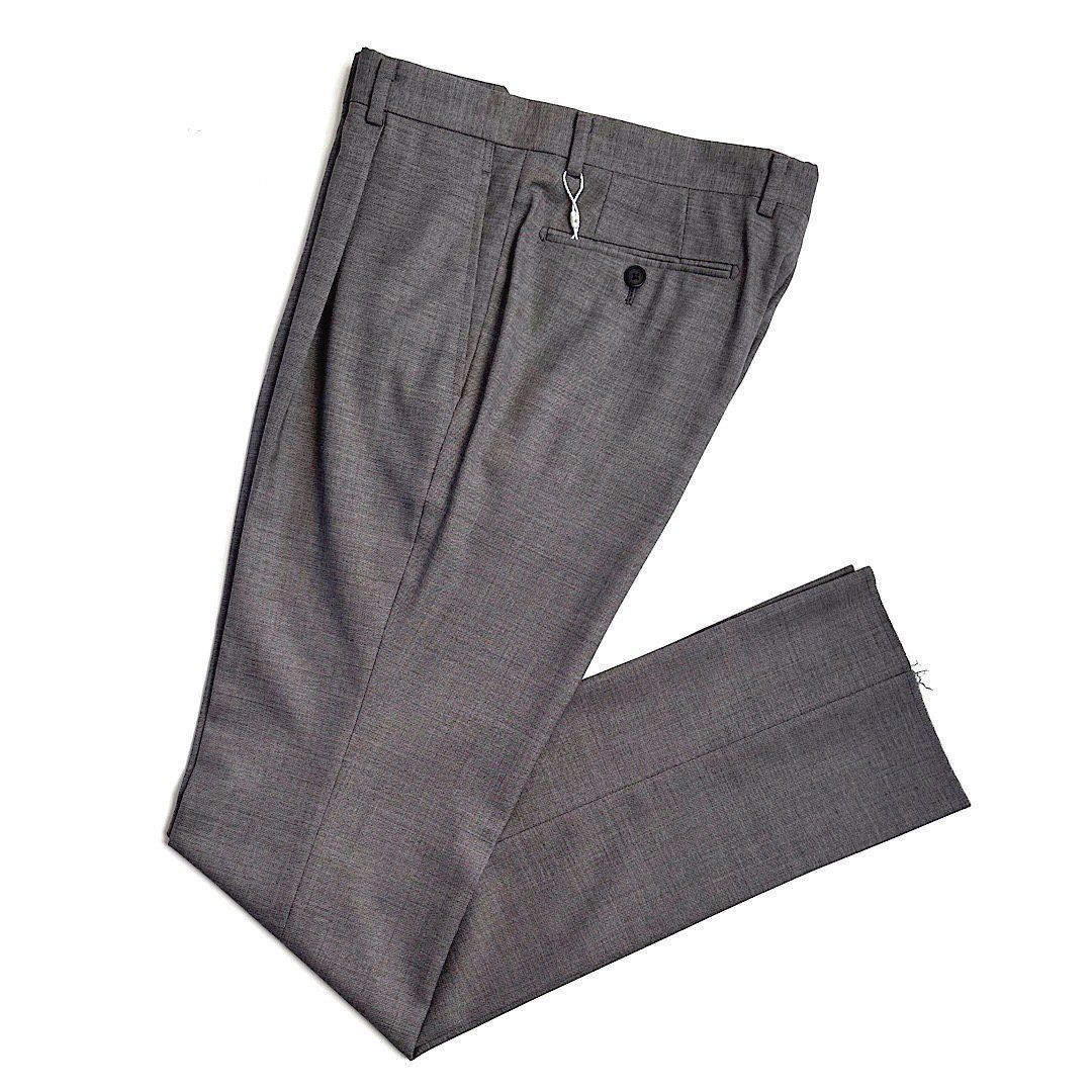 新品 Aquascutum アクアスキュータム スラックス 定価44，000円 W79 ベージュ 春夏 ウール100％ 日本製 ワンタック シャークスキン ビジネス ドレスパンツ