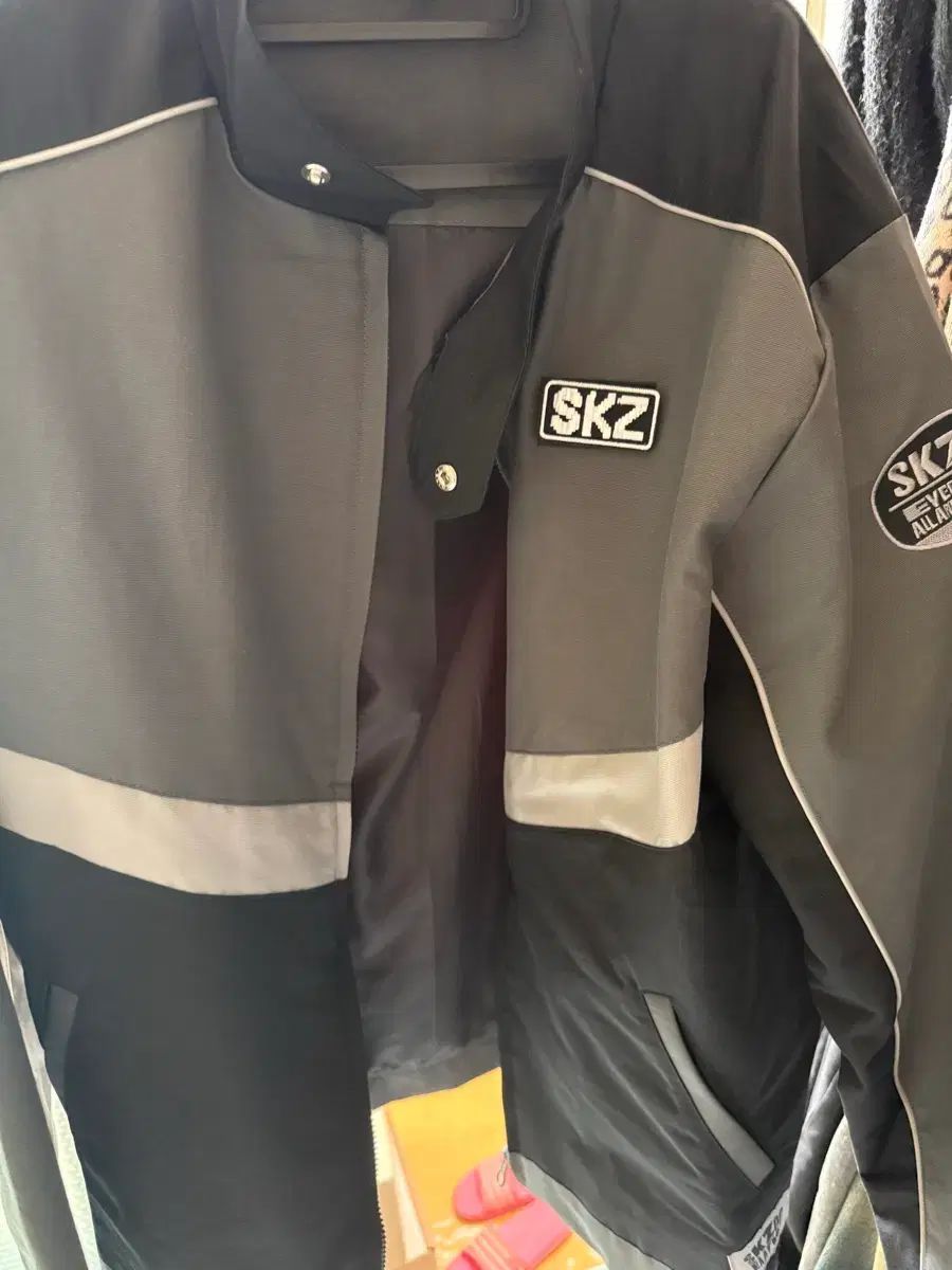 SKZ アウター 11,918円