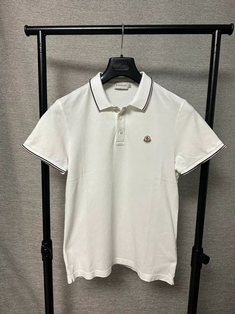 モンクレール 全面ワッペン PK半袖 白 (M)