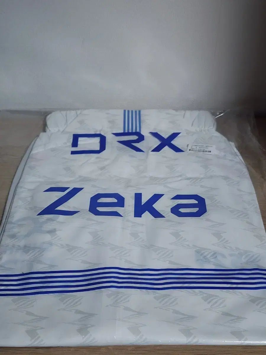 2022 League of Legends World Championship DRX Zeka ウィンドブレーカー 未開封