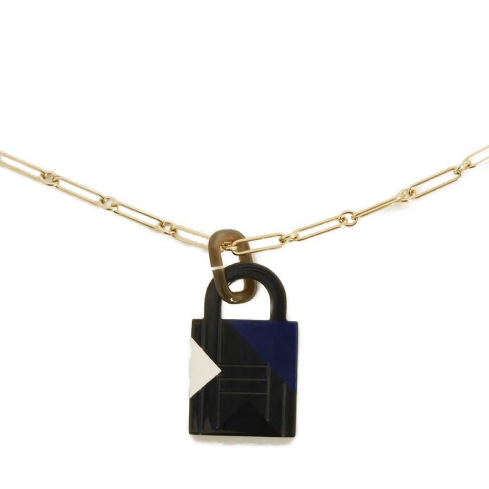 HERMES エルメス アミュレット カデナ GM 美品 ロゴ ペンダントトップ ブラウン ブラック ブルー ホワイト トリオカラー ゴールド チェーン パドロック バッファローホーン ナチュラル ロング ネックレス 057073FD 35,620円