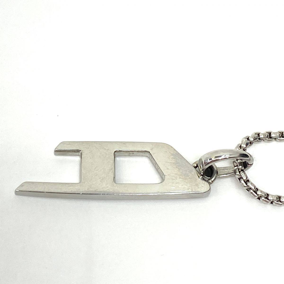 DIESEL オーバルロゴ ネックレス シルバー DIESEL オーバルDロゴ ネックレス シルバーカラー DIESEL（ディーゼル