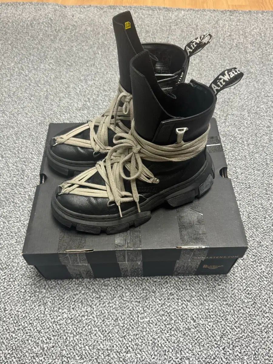 リックオウエンス DR. MARTENS ドクターマーチン 1460 dmxl MEGAレイ 270 101,468円