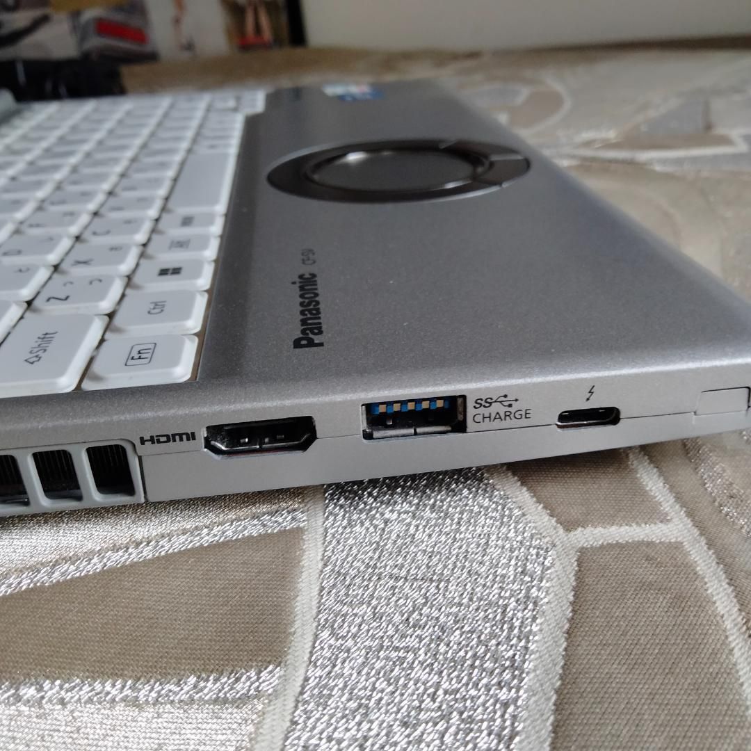 Panasonic SV1 i5-1145G7 16GB/256GB SSD Win11 Pro - メルカリ