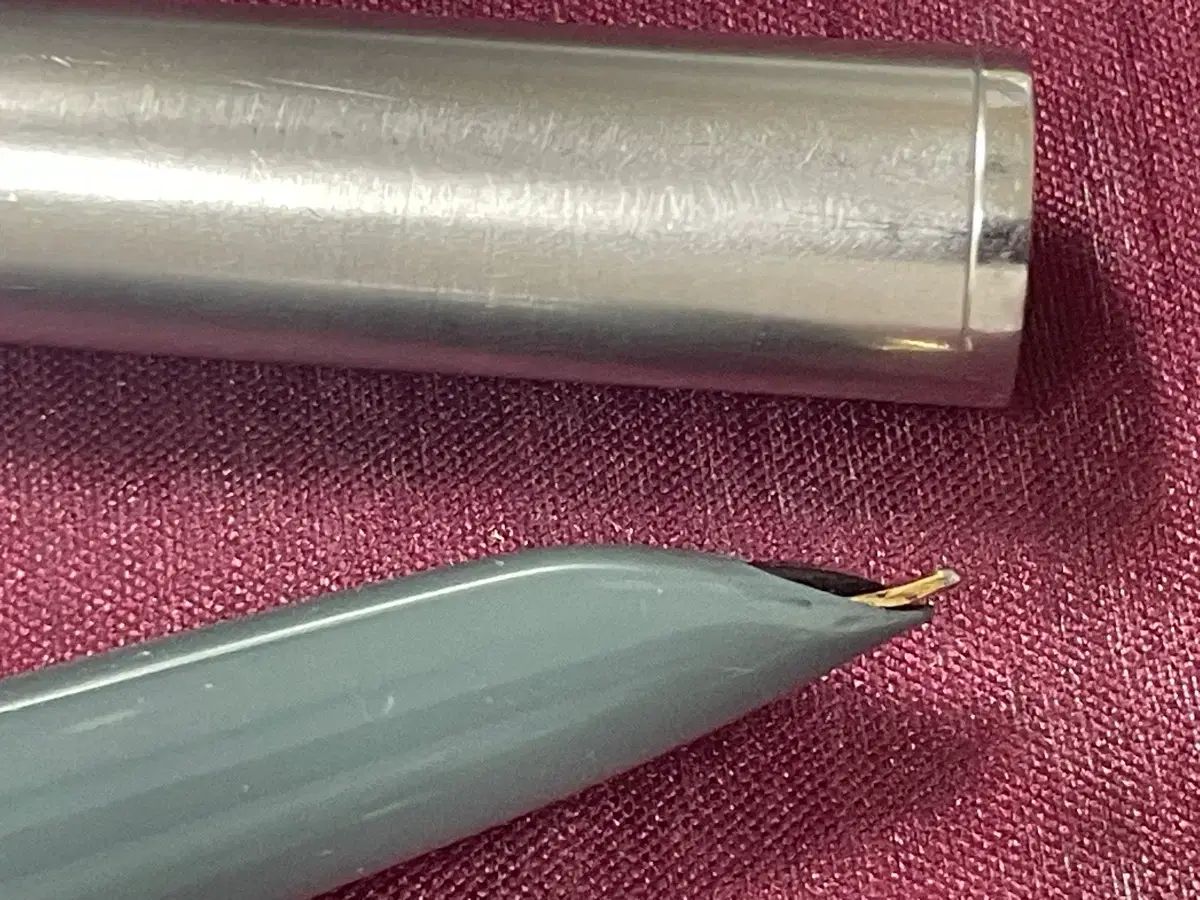 パーカ 万年筆 51 ラストラルロイ キャップ グレー 14K Fニブ