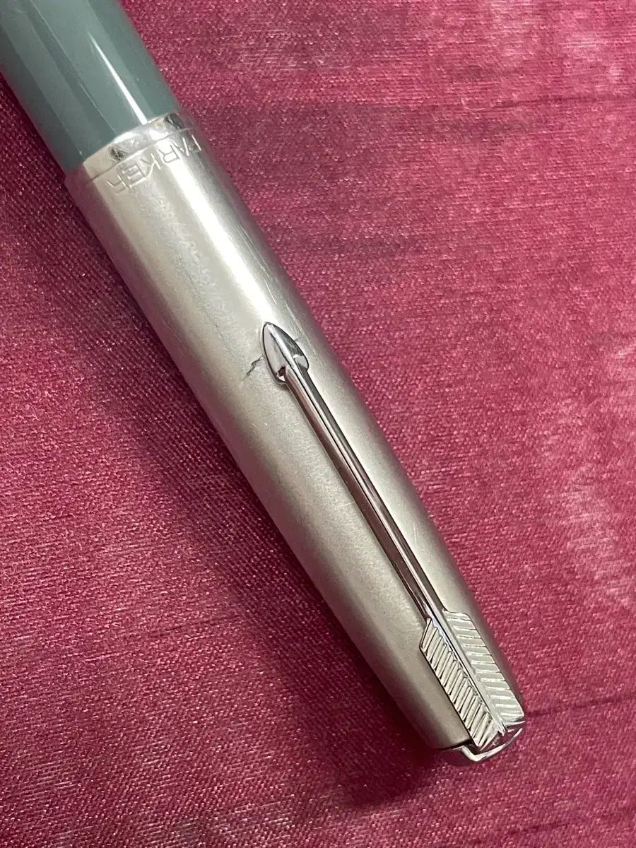 パーカ 万年筆 51 ラストラルロイ キャップ グレー 14K Fニブ