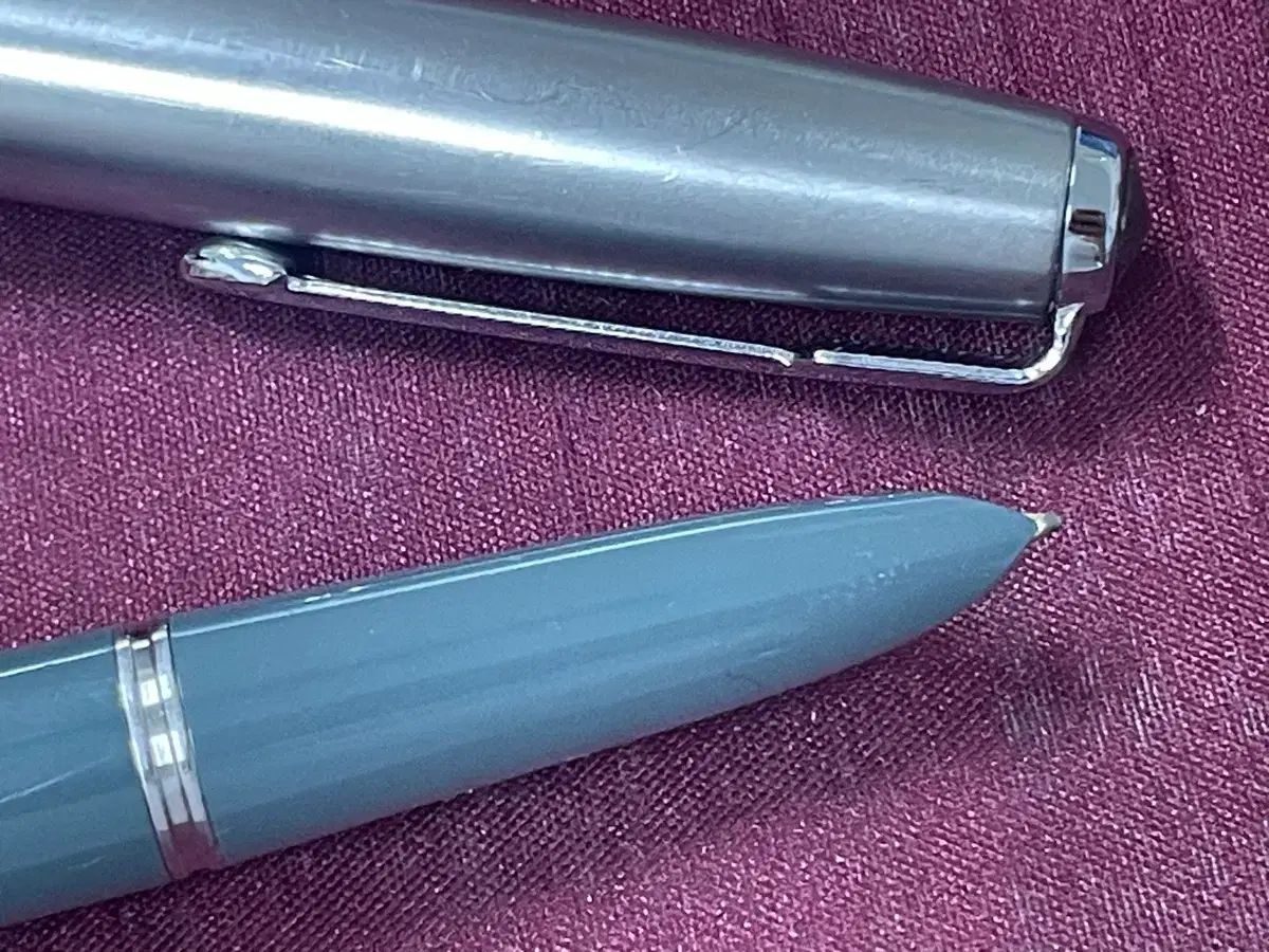 パーカ 万年筆 51 ラストラルロイ キャップ グレー 14K Fニブ