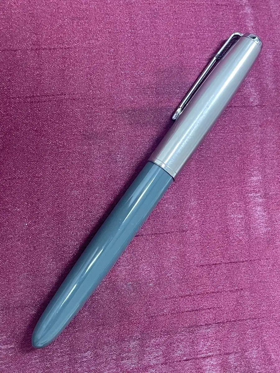 パーカ 万年筆 51 ラストラルロイ キャップ グレー 14K Fニブ