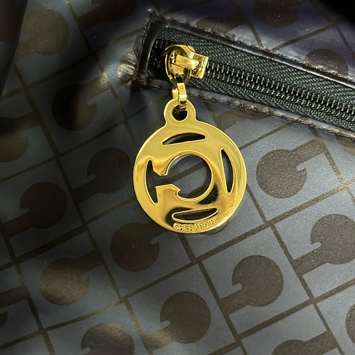 GHERARDINI(ゲラルディーニ) ショルダーバッグ美品 - ダークネイビー