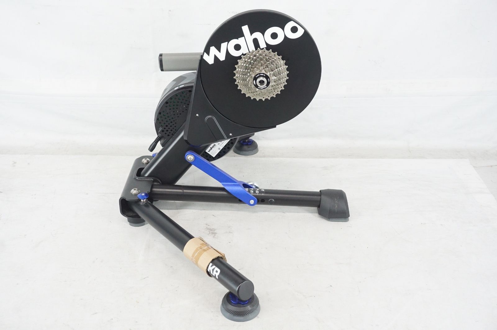 WAHOO 「ワフー」 KICKR V5 WF113 サイクルトレーナー / バイチャリ阪急塚口店