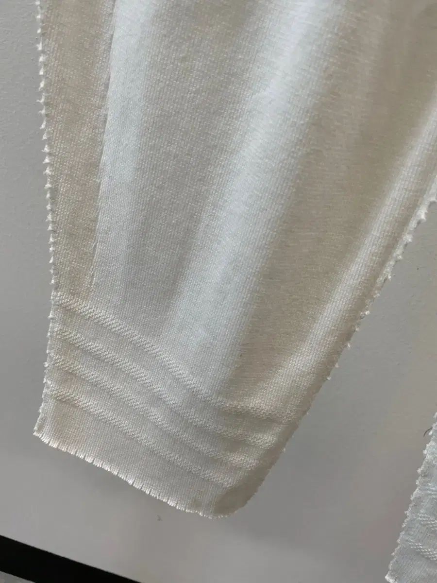 レディース ISSEY MIYAKE イッセイミヤケ 밴딩 ニットズボン