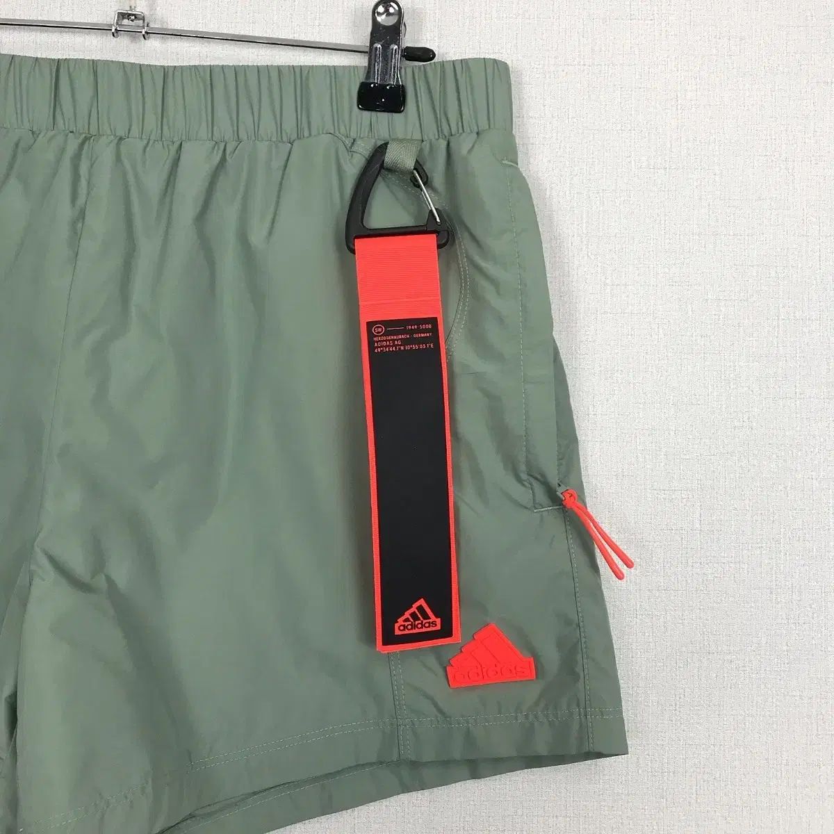 アディダス シティ FIGHT OR ESCAPE ルーズフィット 半袖 Tシャツ ズボン セット レディース L