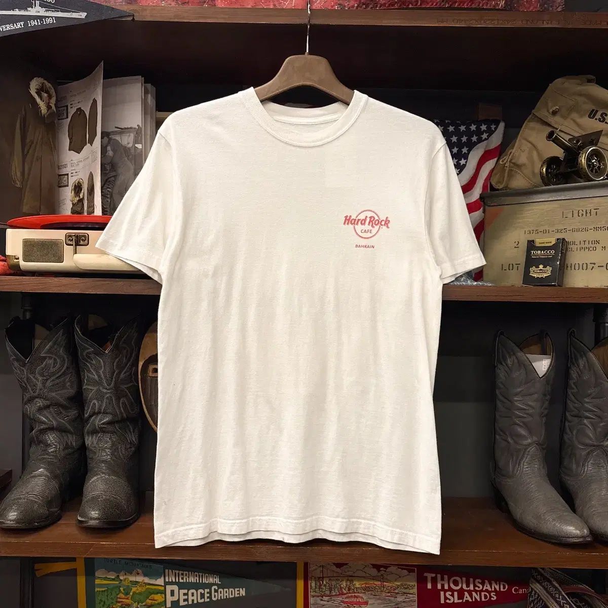 ハードロックカフェ バーレーン ランドマーク WTC ツインタワー グラフィック 半袖 Tシャツ N1632