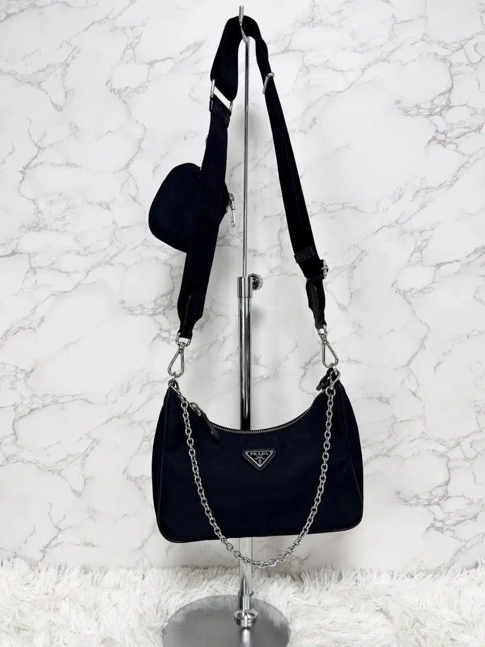 正規品 PRADA テスート Re-Edition 2005 Re-Nylon チェーンバッグ