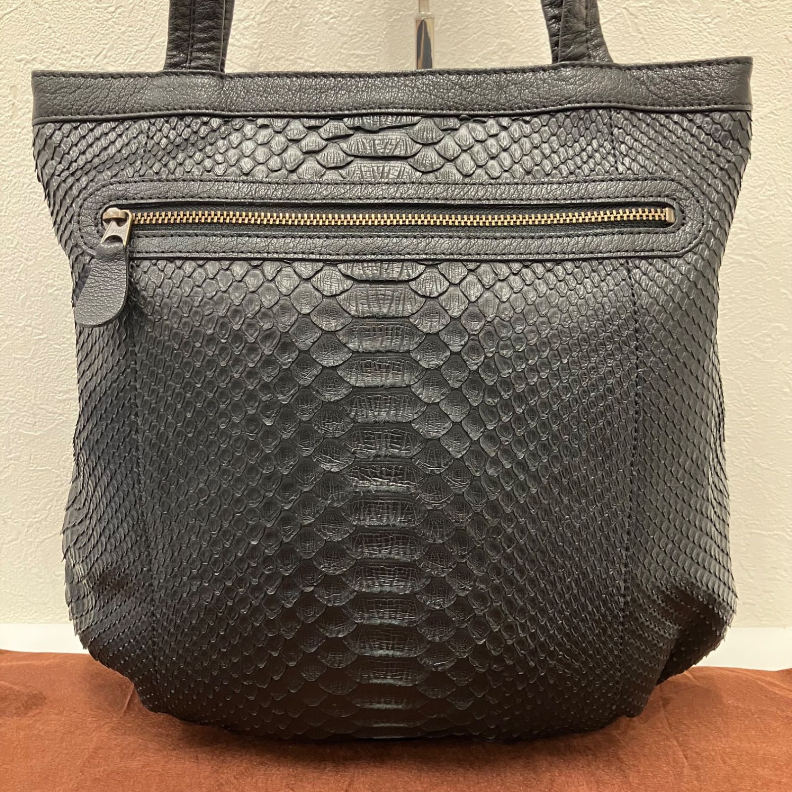 IBIZA タッセル付き トートバッグ　ハンドバッグ　美品 4931 【美品】 IBIZA イビサ イビザ トートバッグ ハンドバッグ