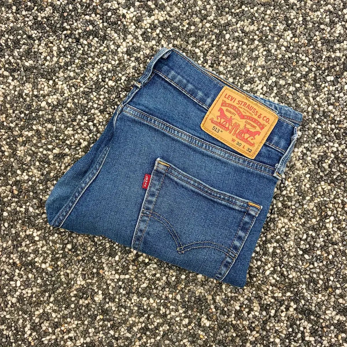 リーバイス 513 スリム ストレート デニム (30)
