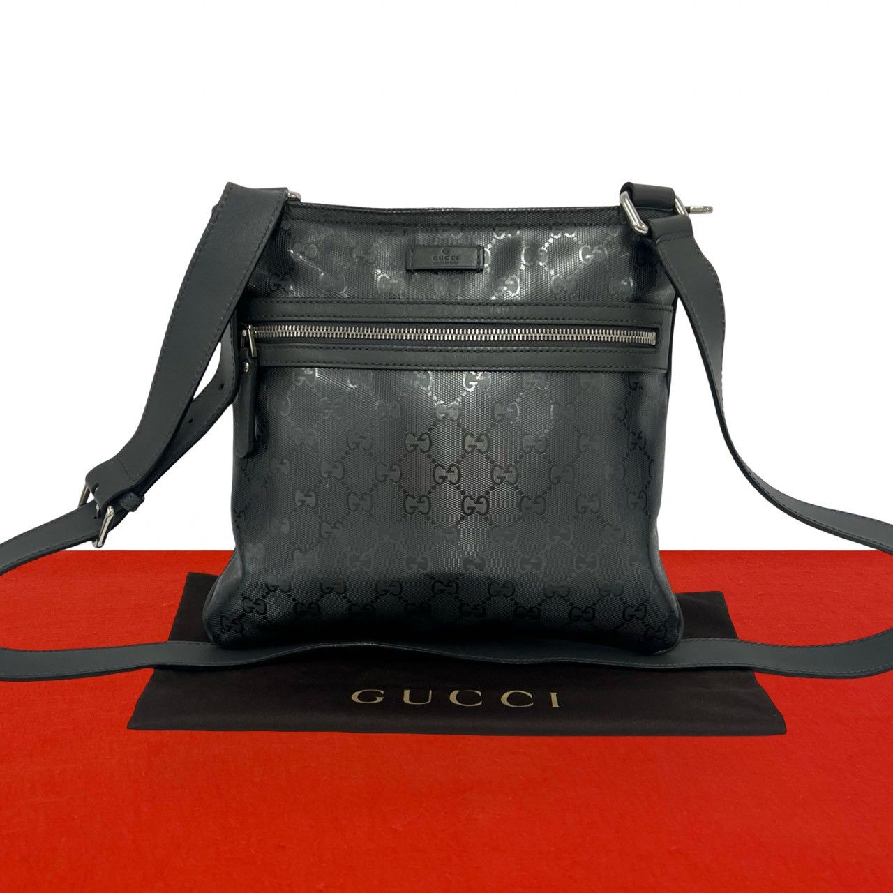 極 美品 袋付き GUCCI グッチ インプリメ GG 柄 レザー 本革 ショルダーバッグ サコッシュ ポシェット クロスボディバッグ グレー 24790
