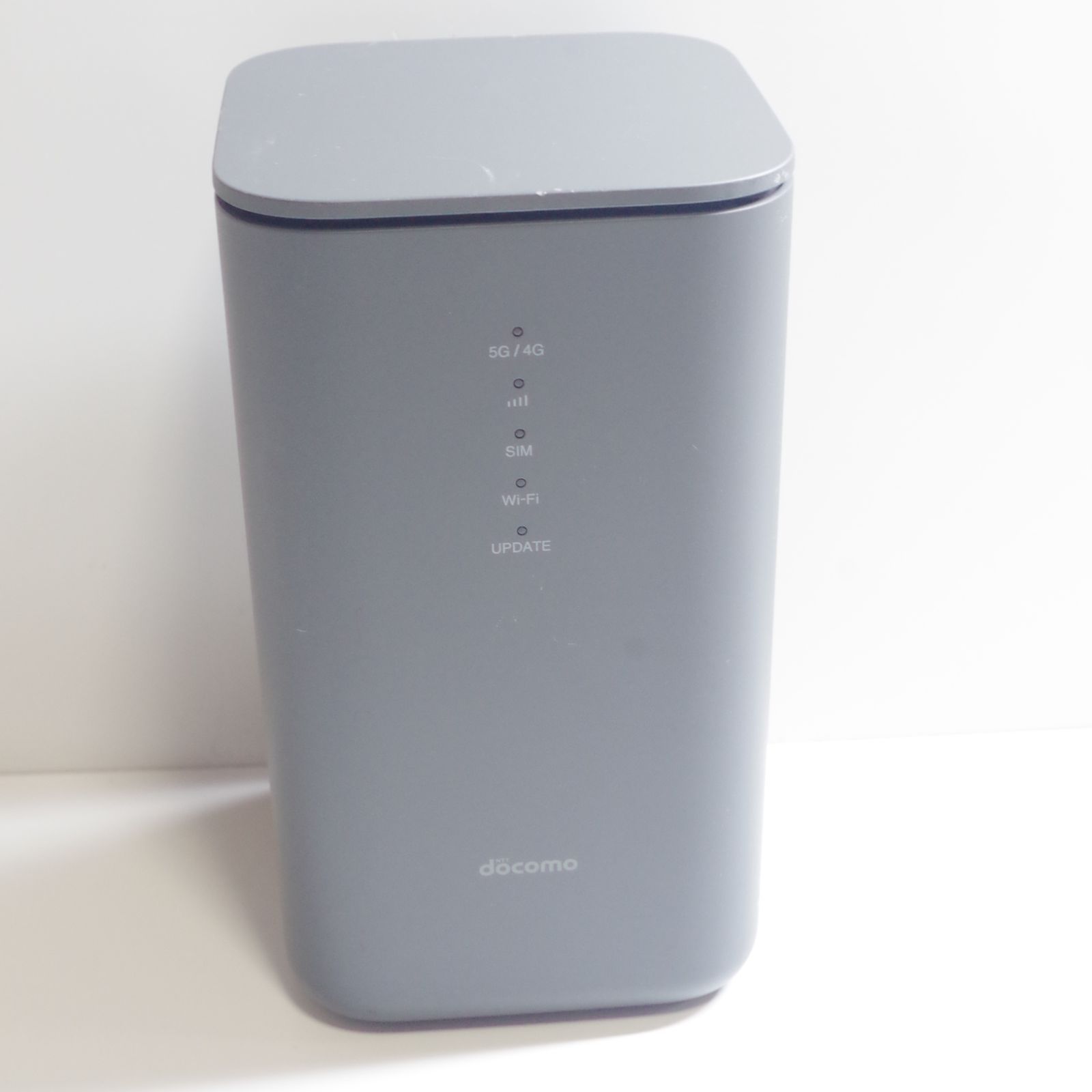 NTTドコモ HR02 home 5G ルーター Wi-Fi 本体のみ A7023 - メルカリ