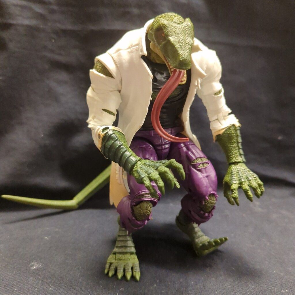 HASBRO BUILD A FIGURE MARVELS LIZARD ビルド