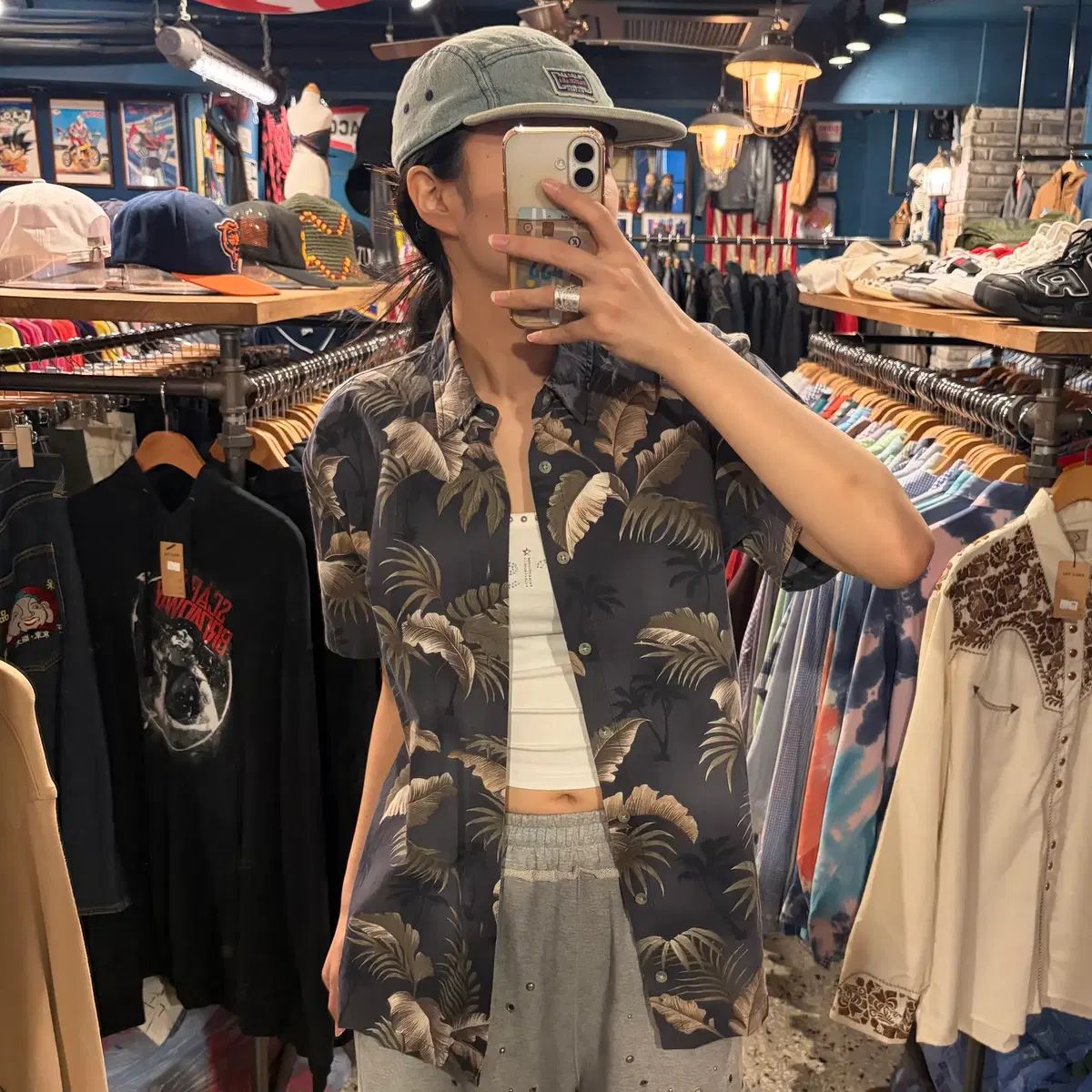 CAMPIA ヴィンテージ 葉っぱ パータン 半袖 Tシャツ