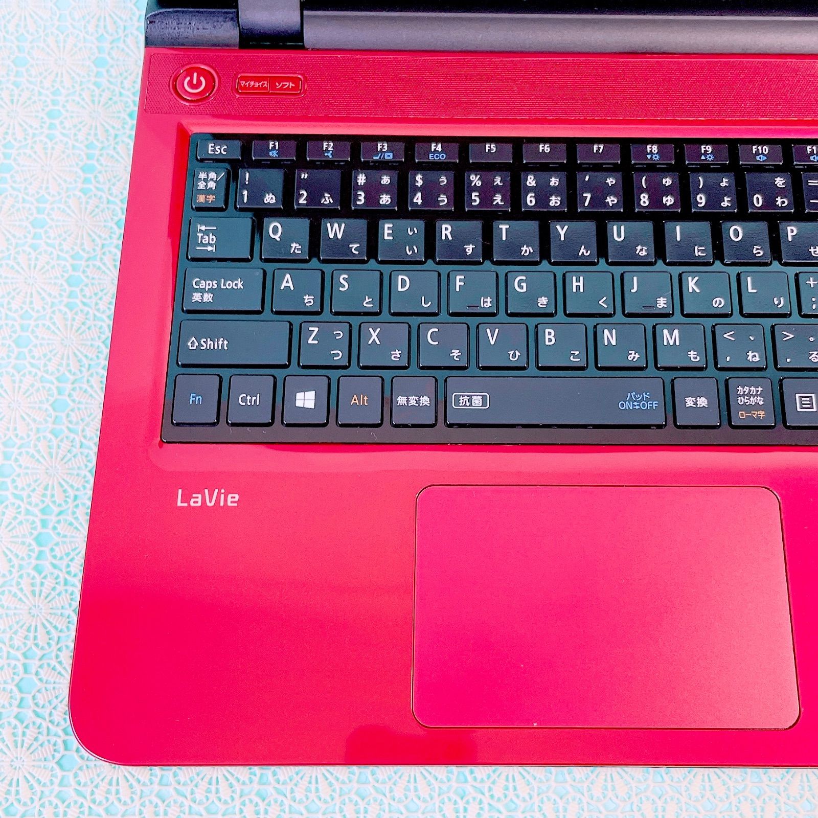 お買い得品‼️可愛い赤✨️薄型ノートパソコン！Windows11 カメラ付き
