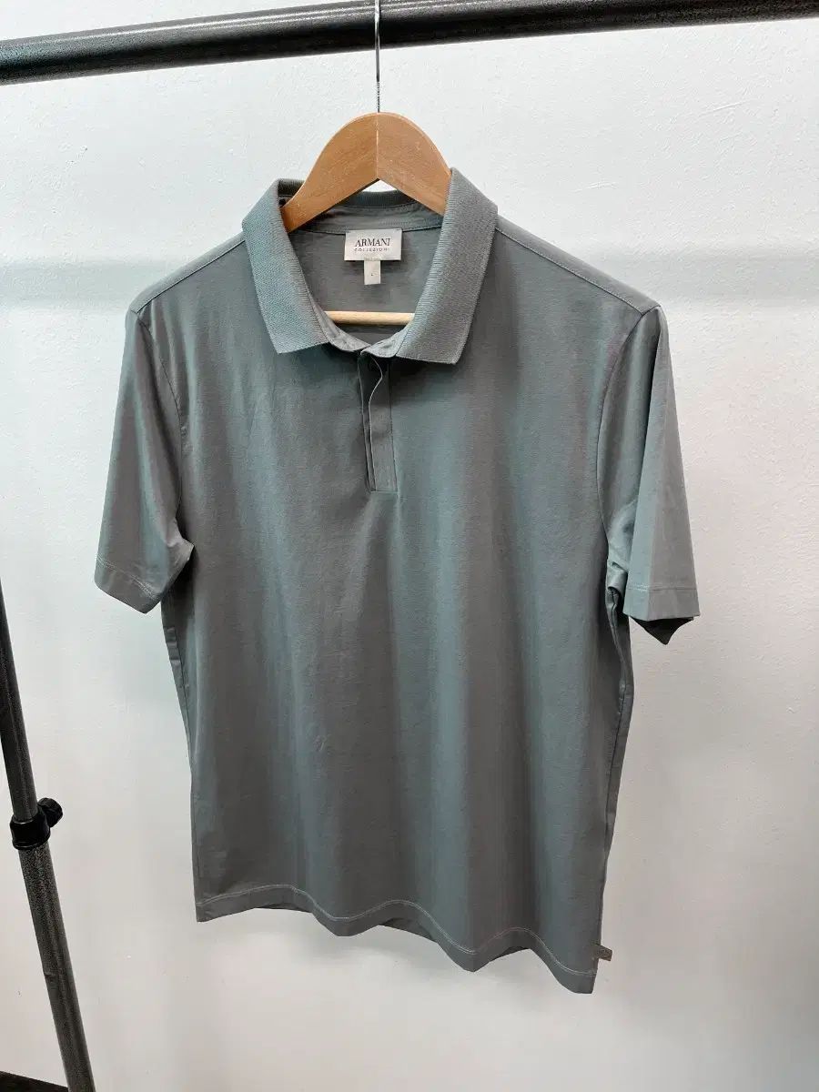 100) アルマーニ コレツォーニ カラーTシャツ