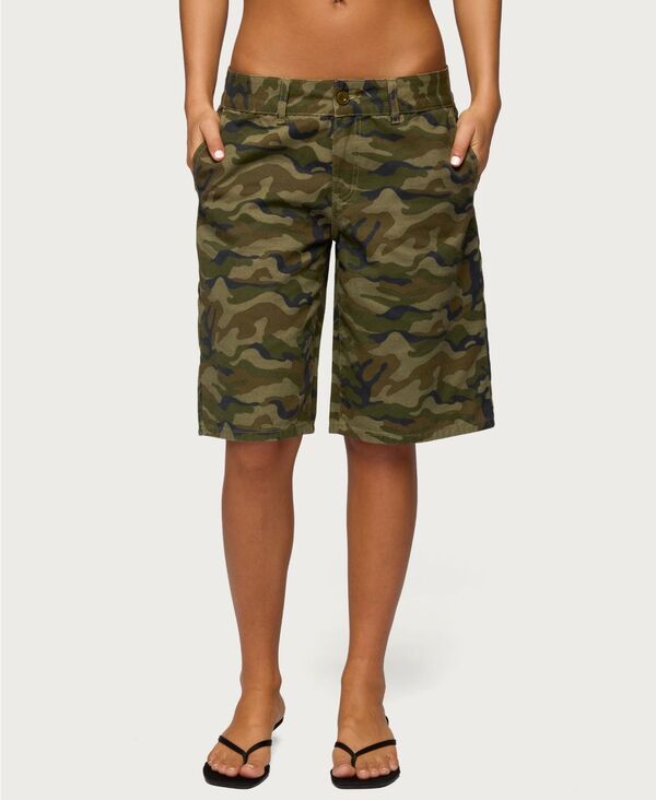 アディクテッド レディース ボトムス ハーフパンツ・ショーツ ローライズ ショートパンツ デニム Edikted Womens Camo Denim Low Rise Bermuda Shorts O 19,485円