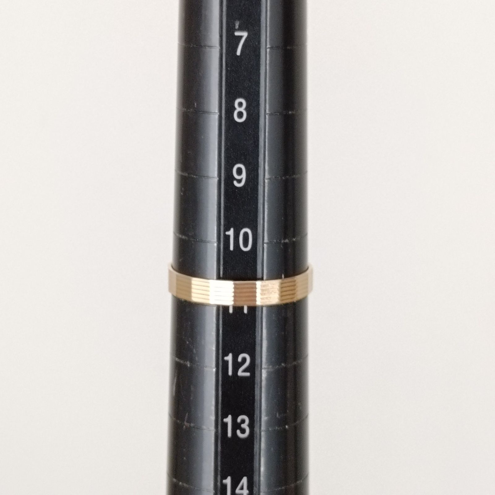 18金 K18 男女兼用 デザインリング 1.05g 11号 Z1513 - メルカリ