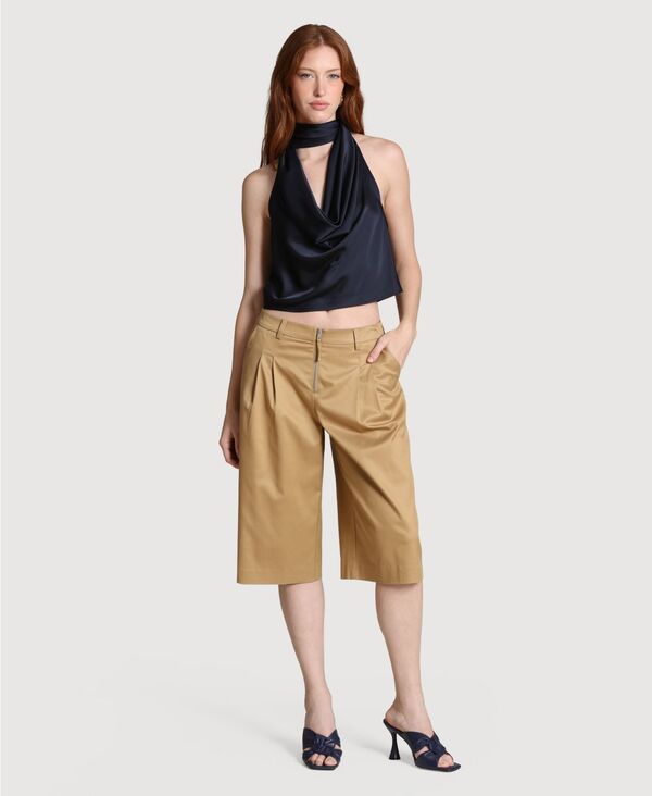 アヴェックレフィーユ レディース ボトムス ハーフパンツ・ショーツ ショートパンツ Avec Les Filles Womens Tailo red Mid Rise Bermuda Shorts H