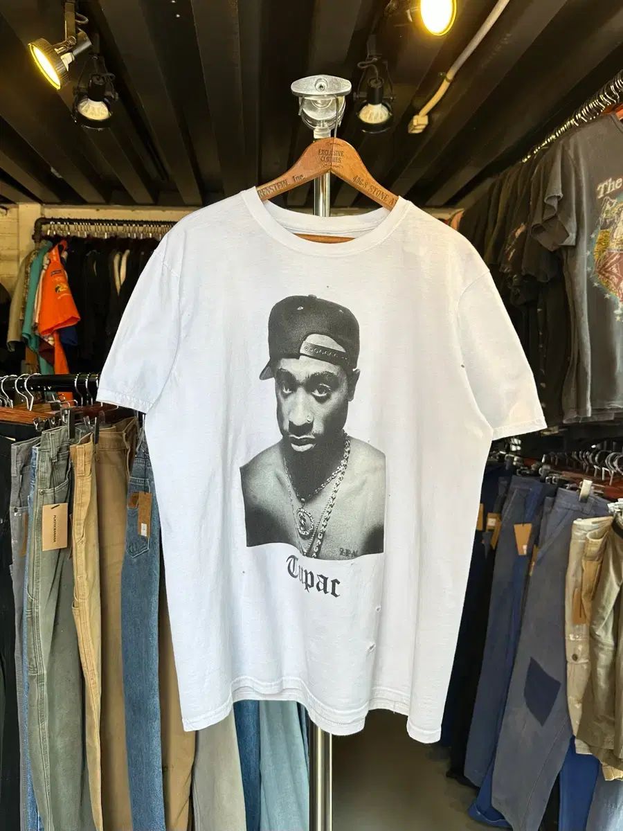 100トゥーパック 2pacラッパープリントTシャツ