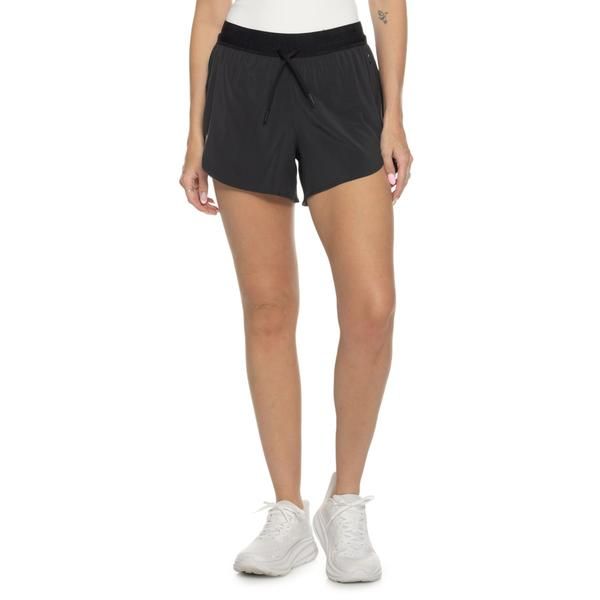 スマートウール レディース ボトムス ハーフパンツ・ショーツ ショートパンツ SmartWool Active Lined Shorts 4 BuiltIn Briefs Black ブラック 10,124円