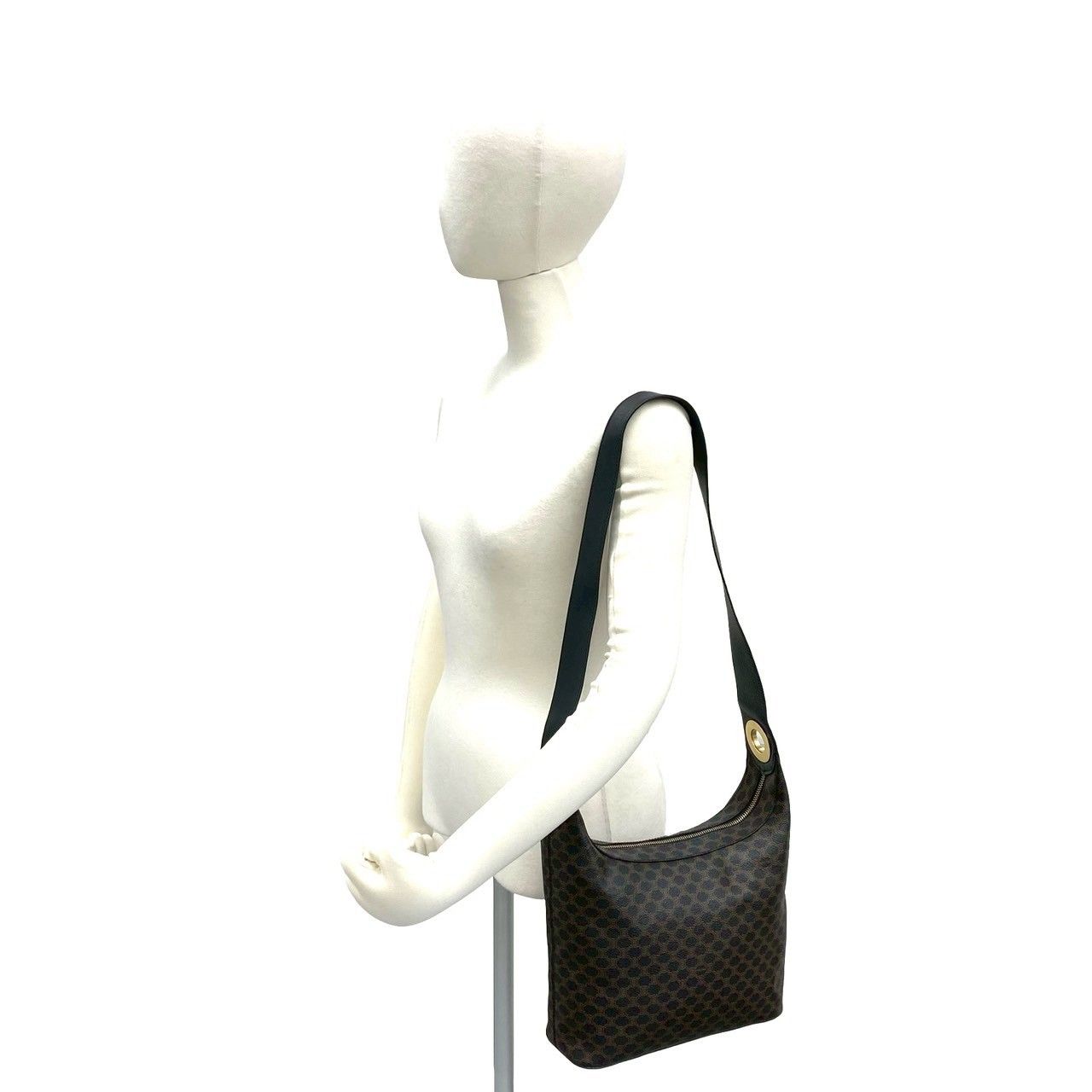 極 美品 CELINE セリーヌ マカダム ブラゾン 柄 ロゴ リング 金具 