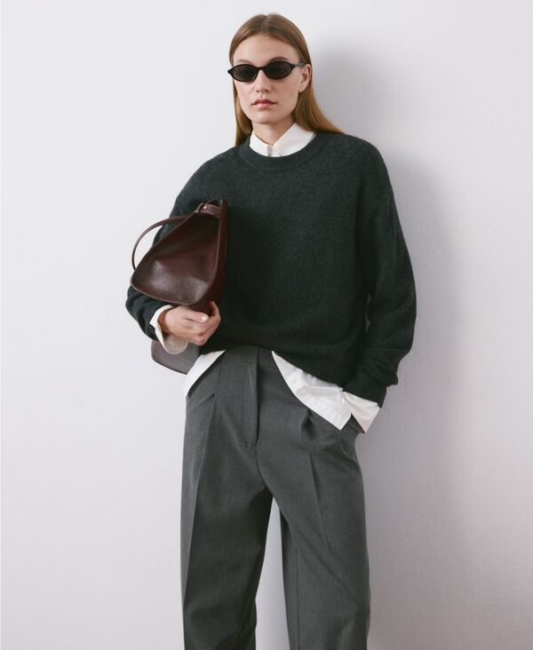マンゴ レディース ボトムス カジュアルパンツ プリーツ MANGO WomenstraightFit Pleated Pants Grey グレー