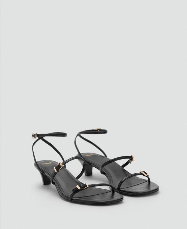 マンゴ レディース シューズ サンダル ヒール MANGO Womens KittenHeel Buckle Sandals Black ブラック