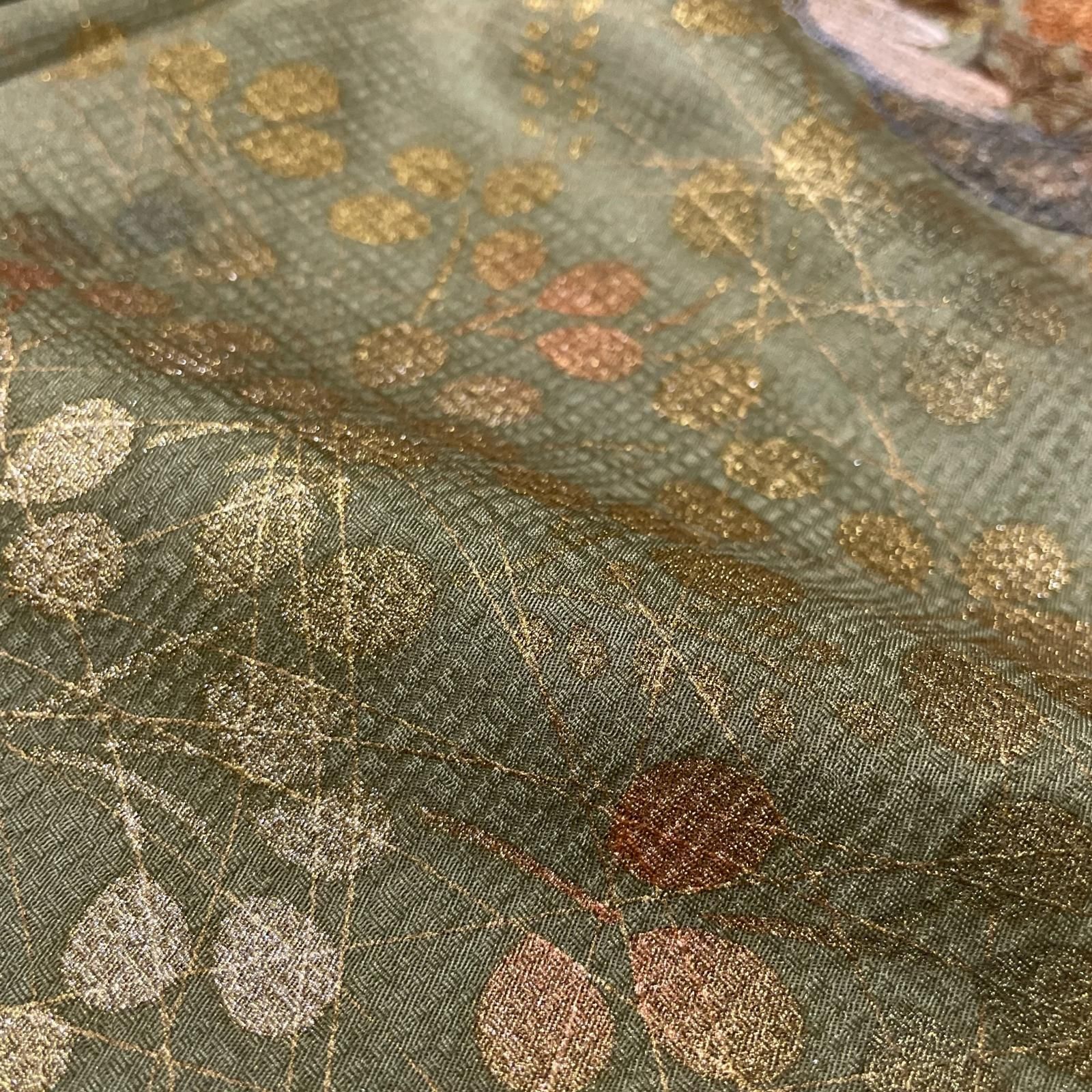 付下げ 裄66.5 トールサイズ 単衣仕立て 刺繍の花模様 金彩 着物 正絹