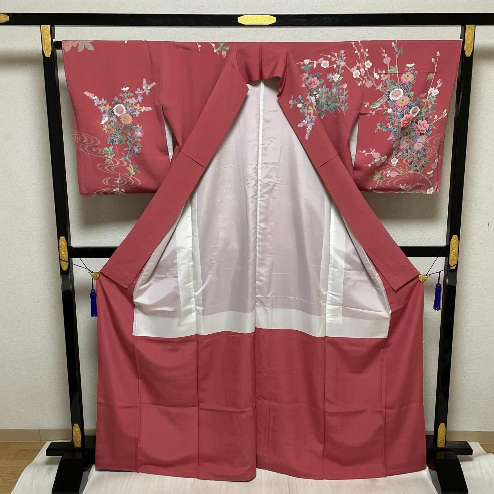 やまと誂え 訪問着 ちりめん 裄66 金彩 花模様 に鳥 華やかな染め 着物