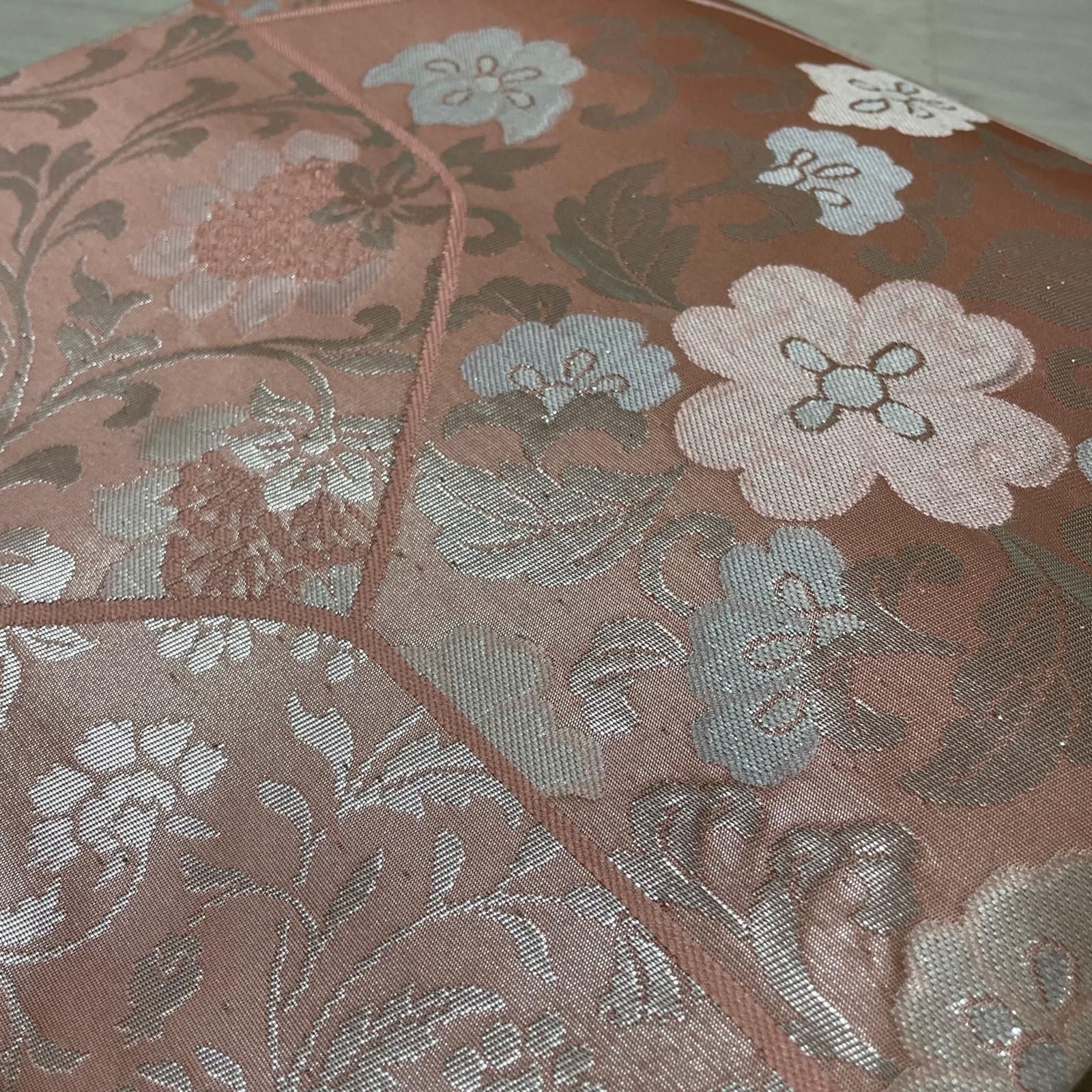 名古屋帯 花唐草 上品な薄ピンク 九寸 正絹 着物 X-3933