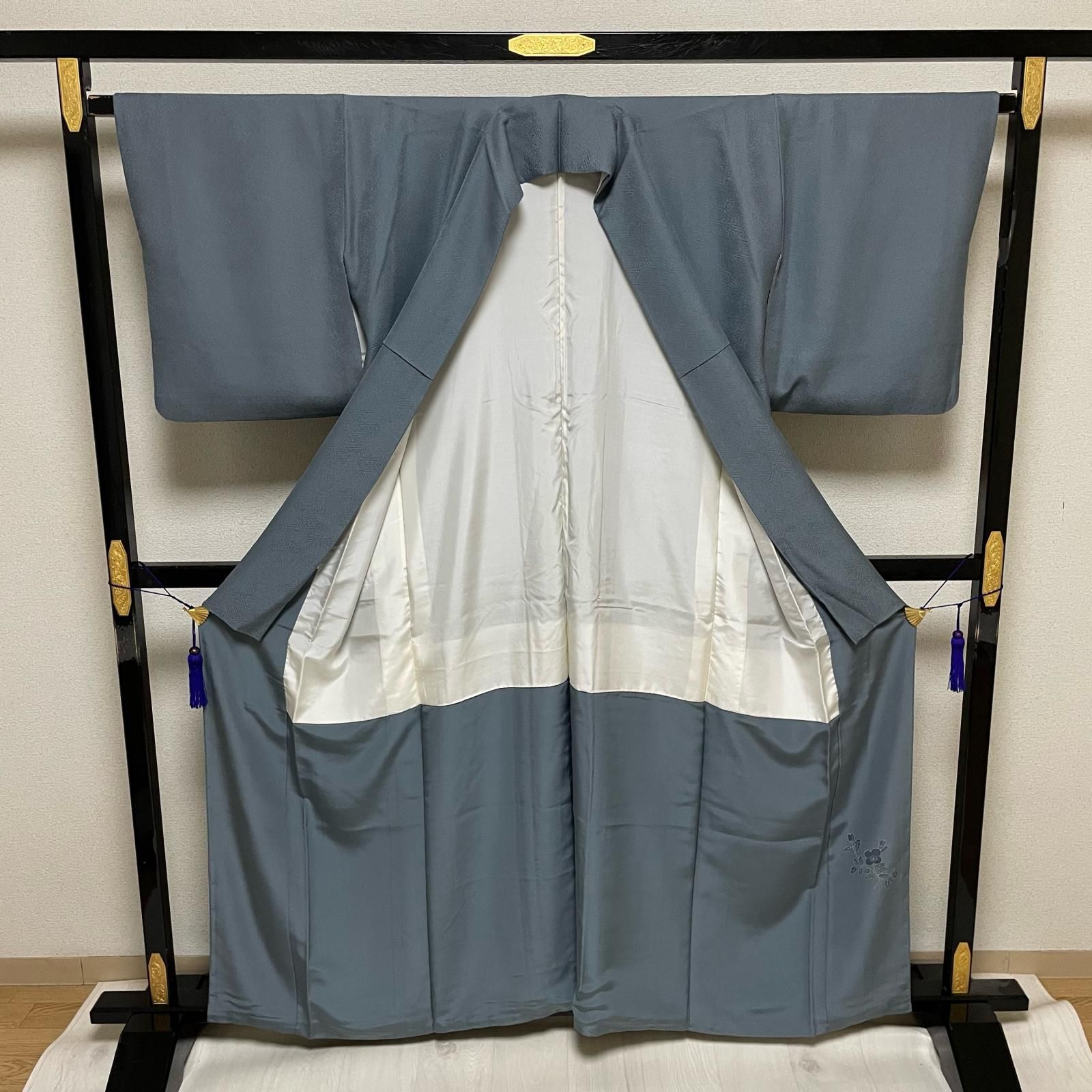 本加賀友禅作家 押田正義 色無地 上品な色味 紗綾形地紋 着物 正絹 一