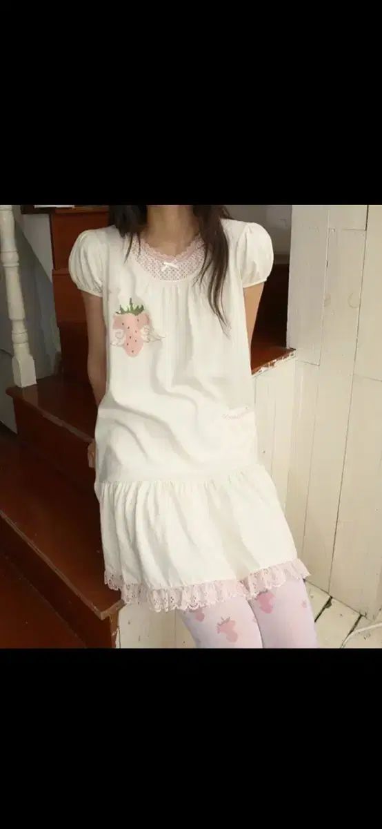 ノフィシャルノピス ベリー エンジェル レイヤード ドレス トップス バニラ