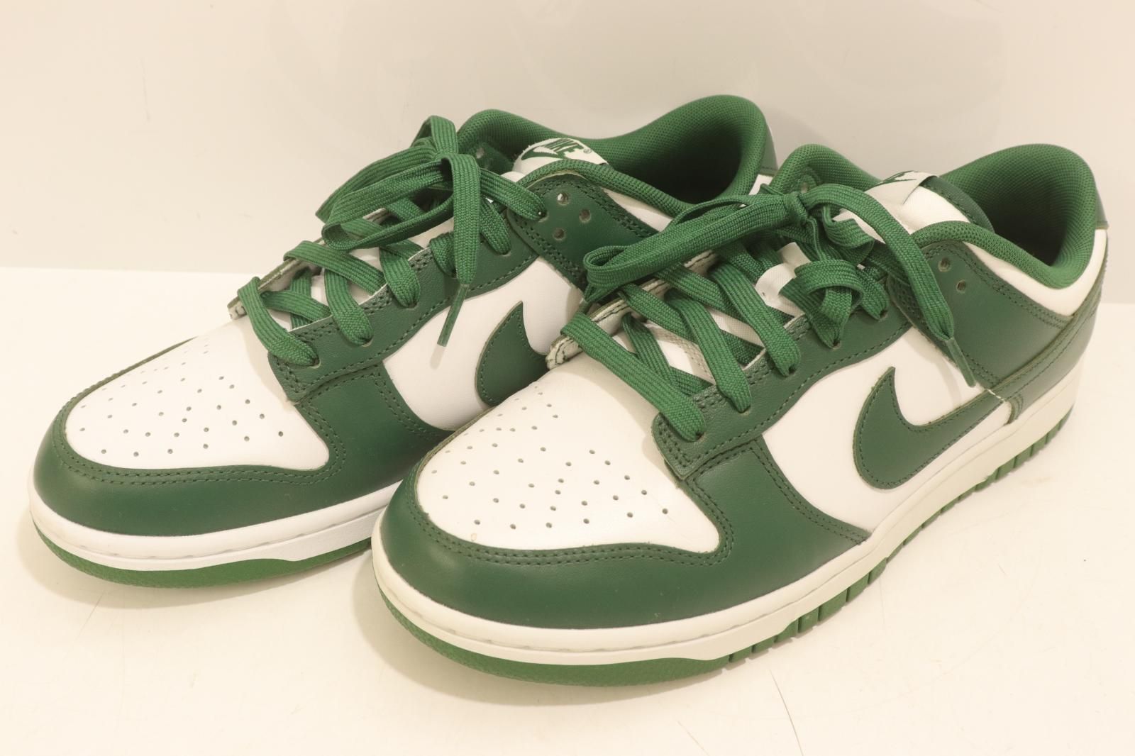【中古】 NIKE メンズスニーカー 27.5cm DUNK LOW RETRO スニーカー NIKE 27.5cm 白 ホワイト 緑 グリーン ロゴ