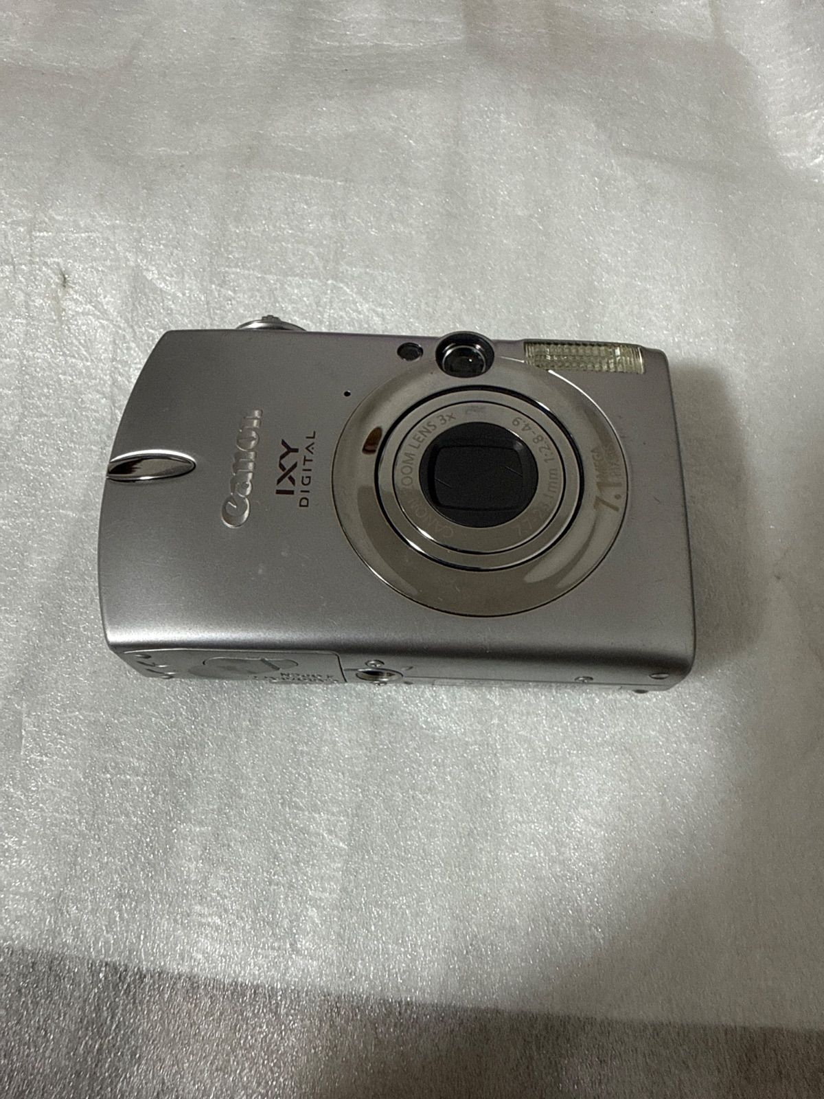 ❗️動作良好❗️デジカメ　本体　Canon IXY DIGITAL 700