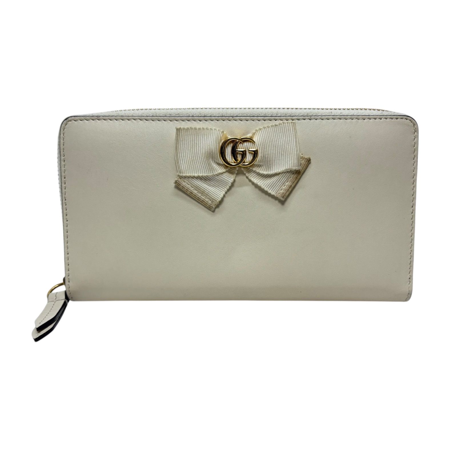 4590 GUCCI グッチ 長財布 ホワイトベージュ リボン ラウンドファスナー レザー