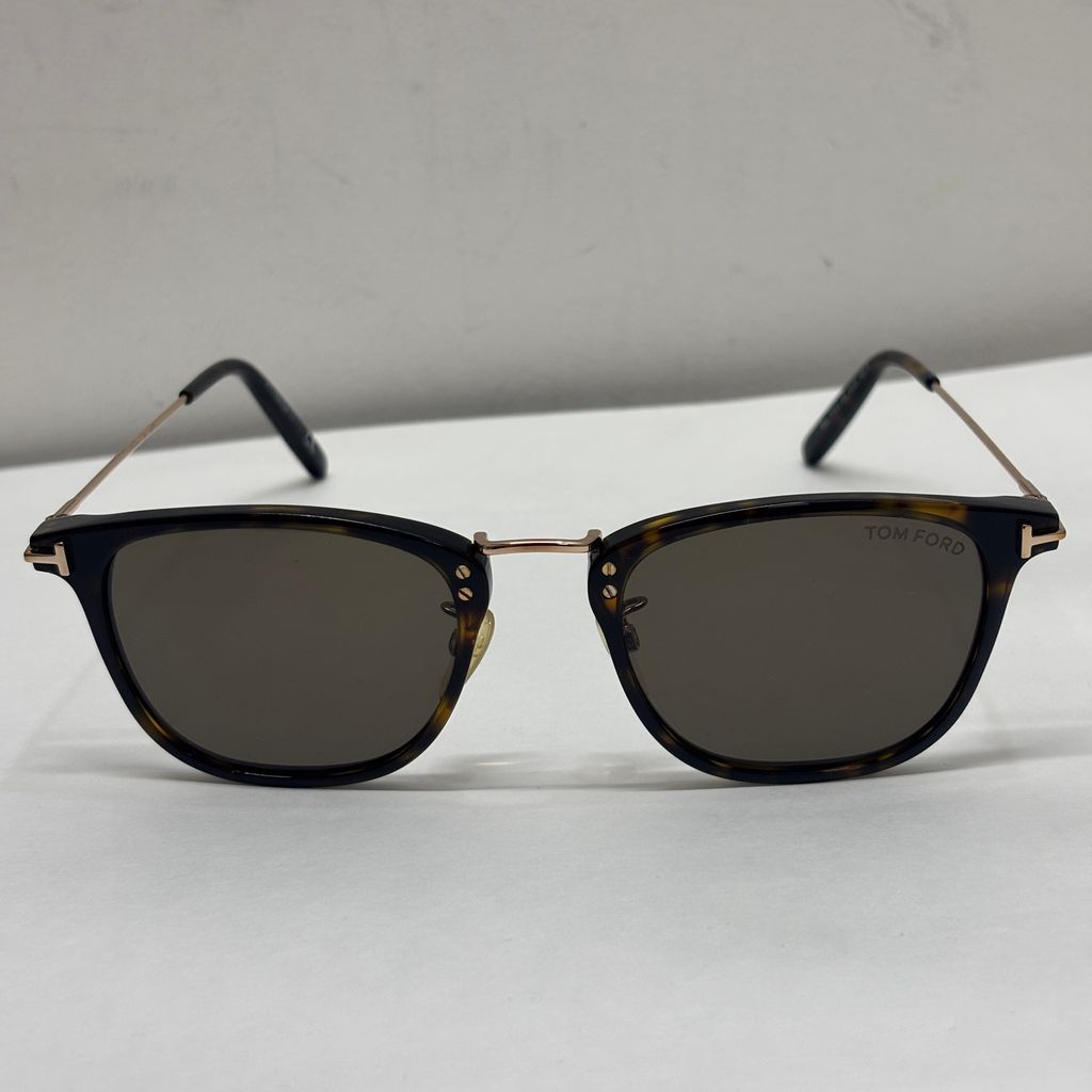 TOM FORD トムフォード Beau サングラス TF672 52E ブラウン系