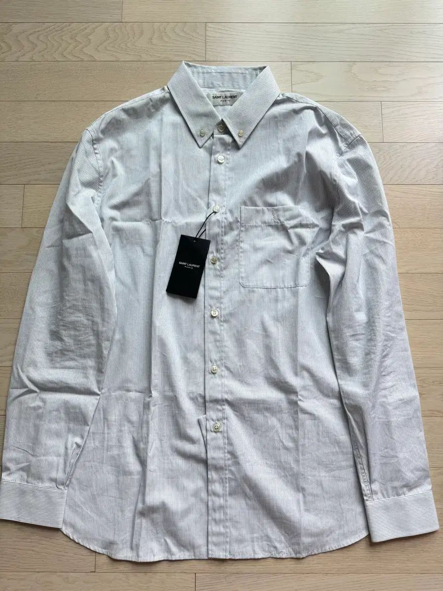 Saint Laurent サンローラン 24S/S カサンドラ ロゴ ストライプ シャツ
