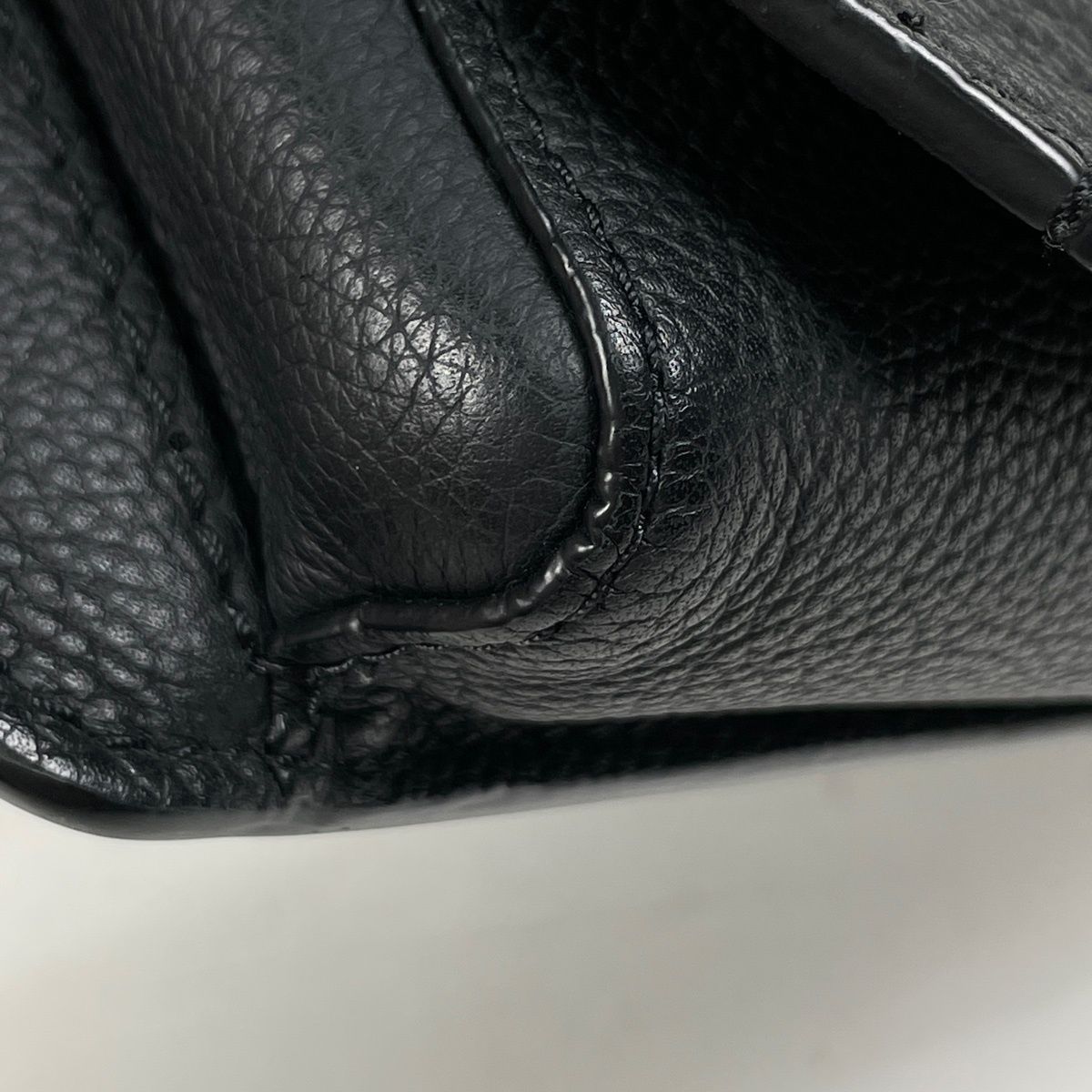 ルイ・ヴィトン Louis Vuitton テイクオフ スリング LVアエログラム