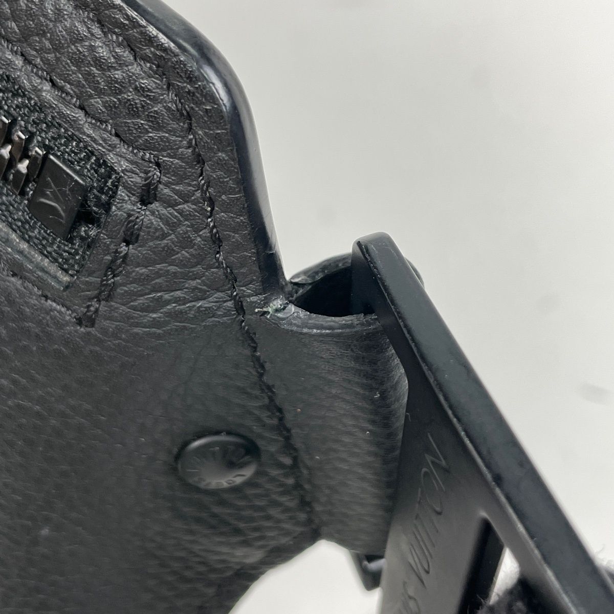 ルイ・ヴィトン Louis Vuitton テイクオフ スリング LVアエログラム