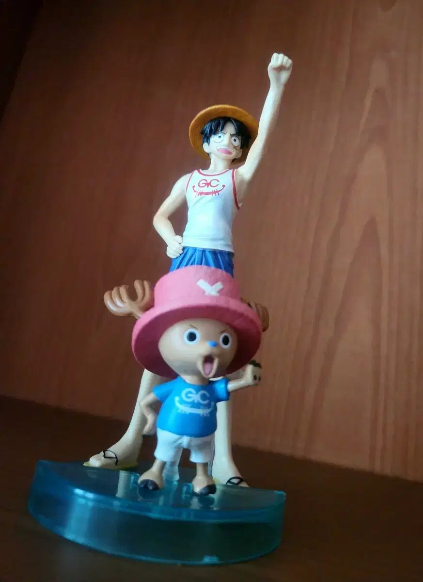BANDAI ONE PIECE フィギュア モンキー・D・ルフィ u0026 トニートニー・チョッパー