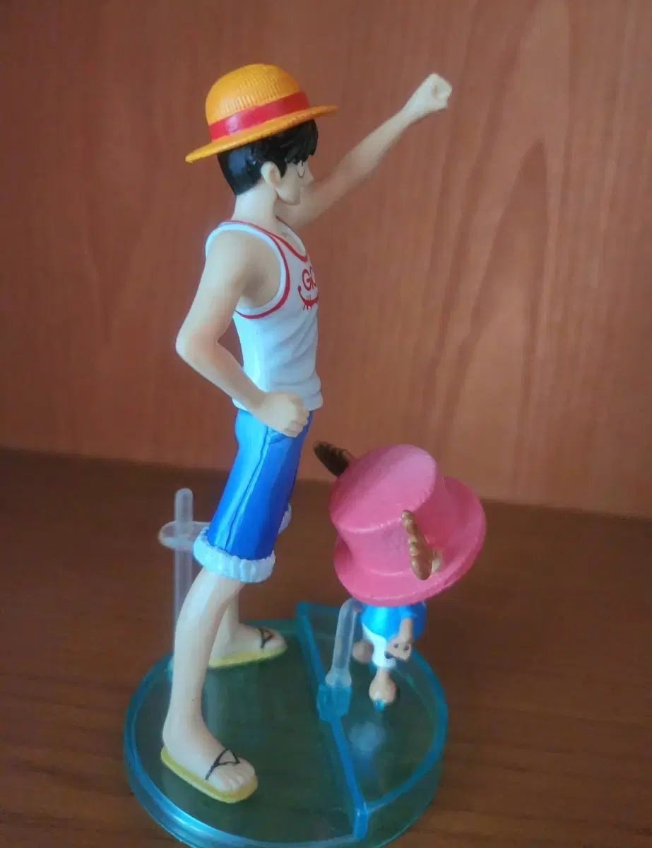 BANDAI ONE PIECE フィギュア モンキー・D・ルフィ u0026 トニートニー・チョッパー